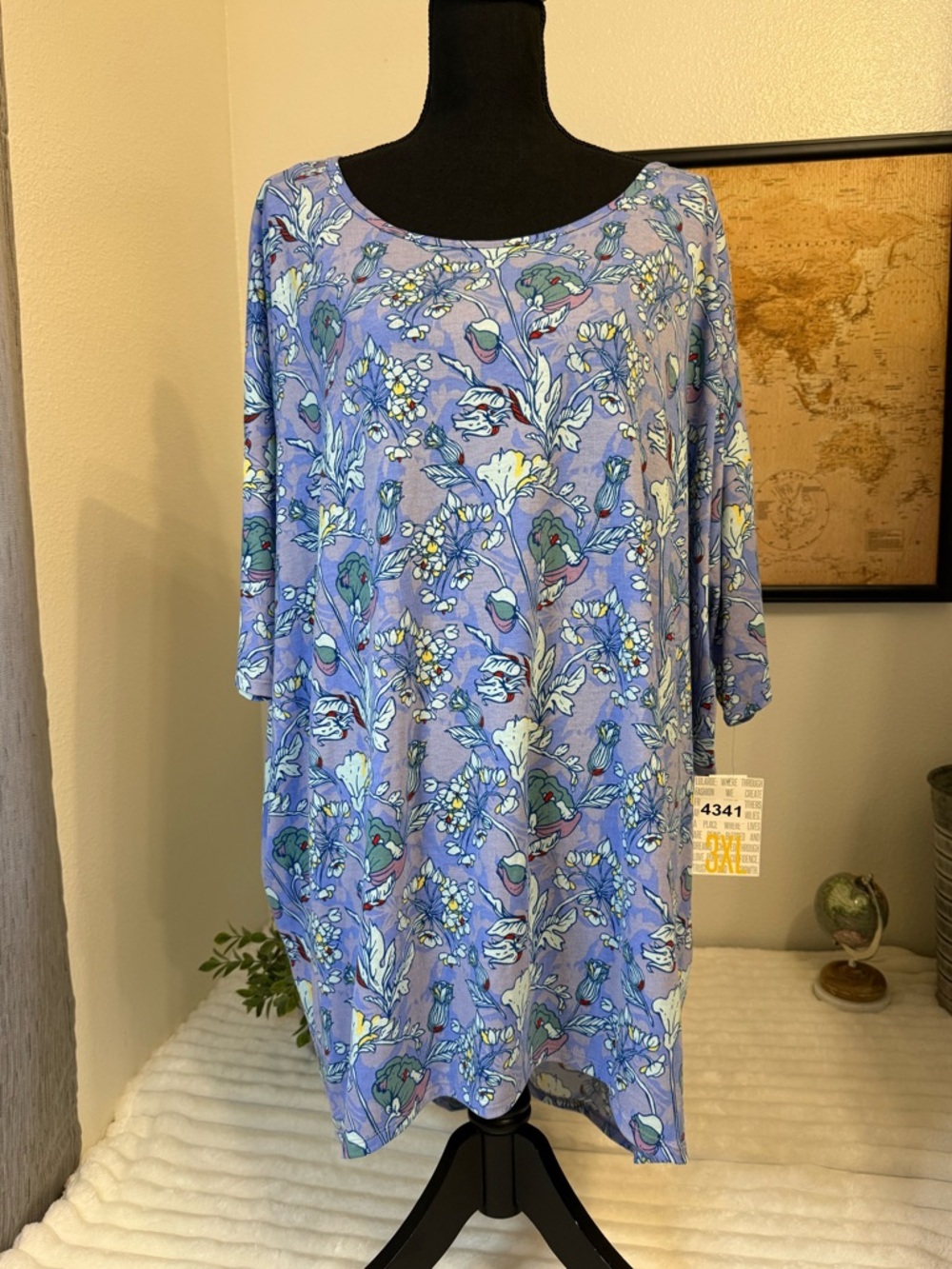 Lularoe Irma floral tee size 3X